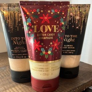 Bath and body works - bundle scrubs